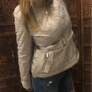 Vince Camuto light quilted belted jacket Neutral